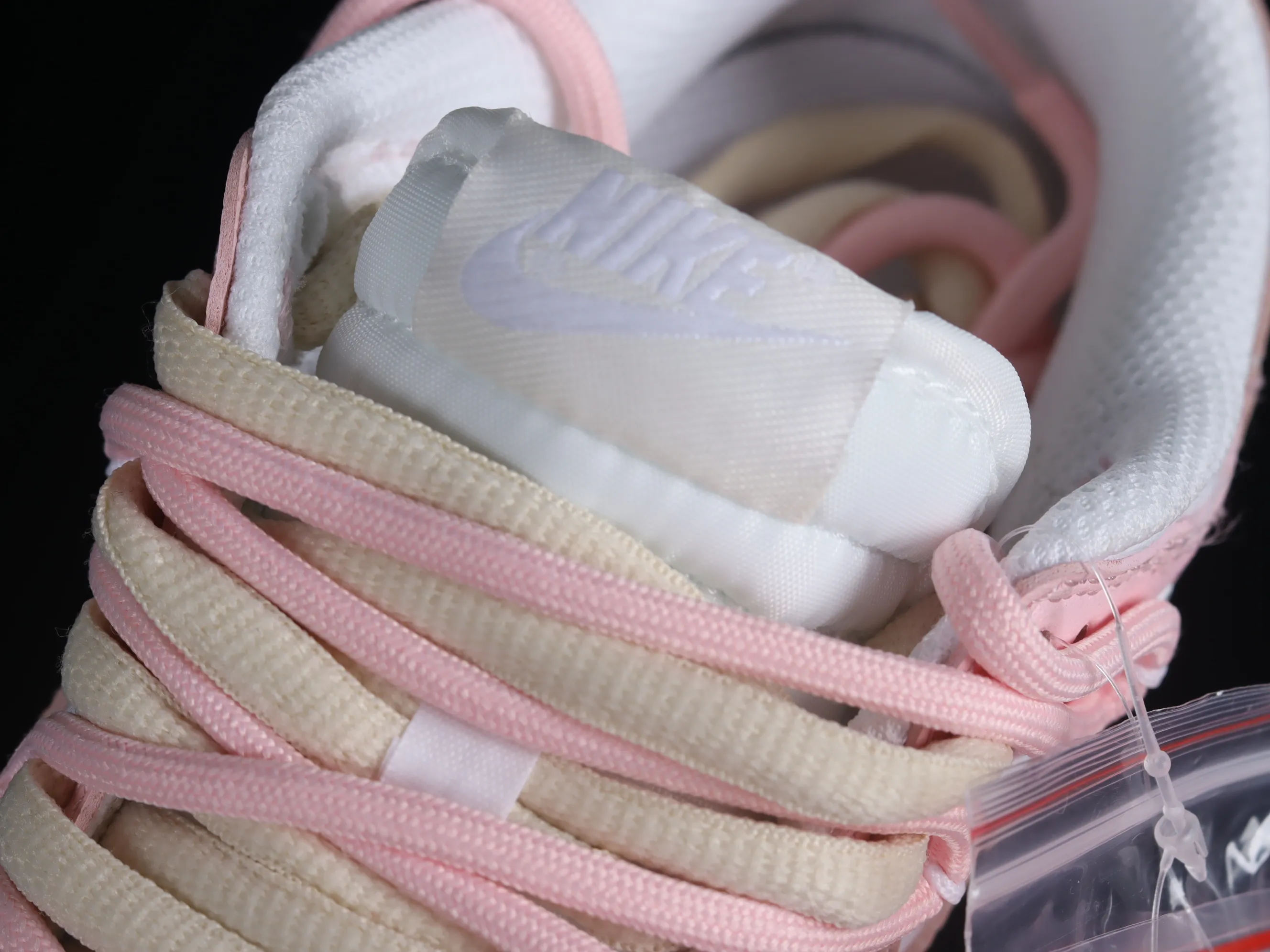 All categories Nk SB Dunk series Nk SB Dunk Low low-top sneakers Nk Dunk Low Year of the Rabbit limited edition Cute girly pink customized version of deconstructed strap casual sneakers DH9765-100